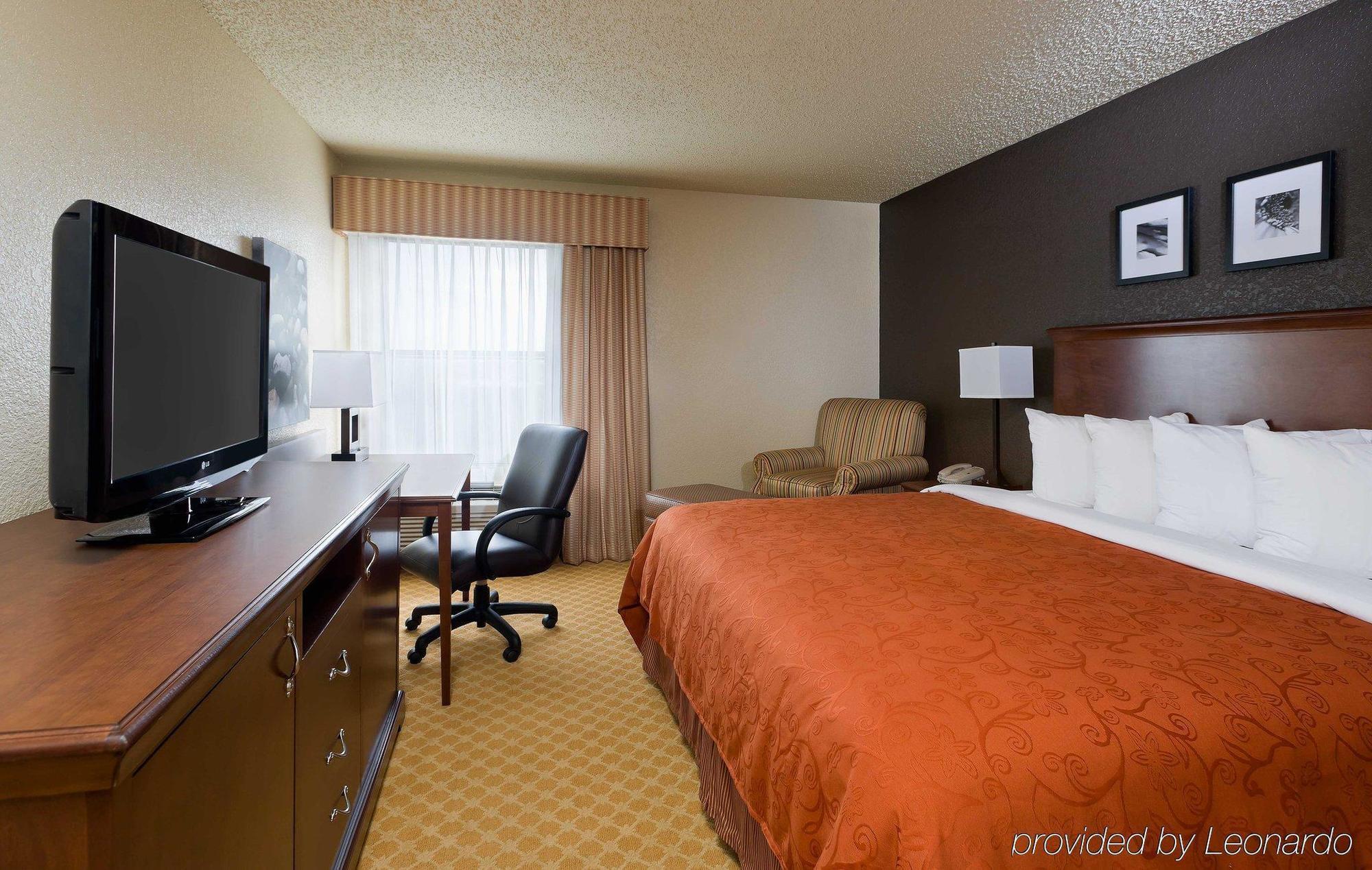 Spark By Hilton Corpus Christi Southeast Exterior photo